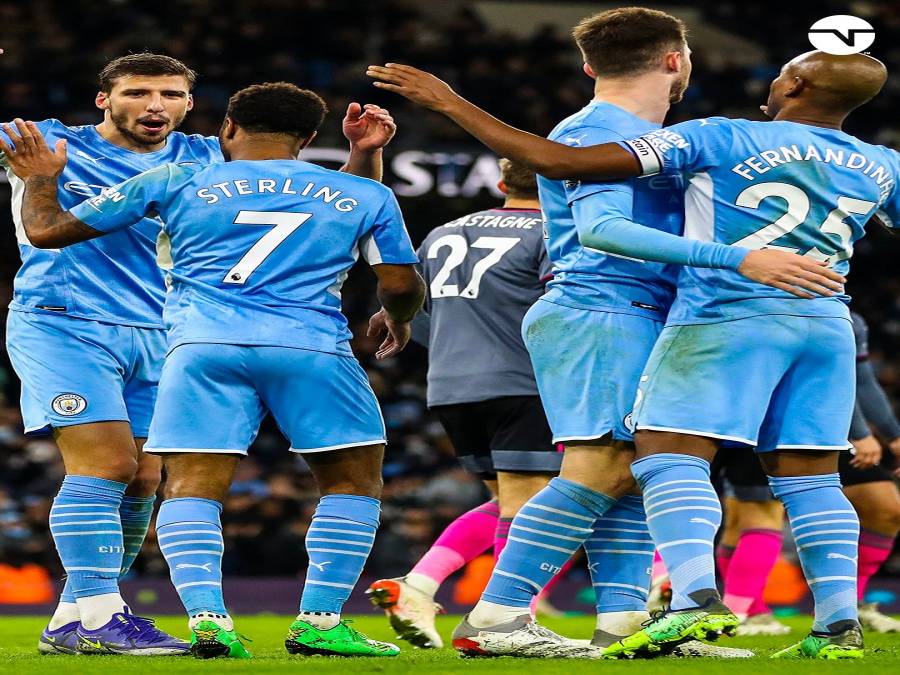 Em jogo com 9 gols, Manchester City vence o Leicester e segue na